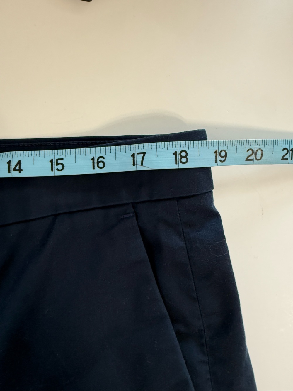 Banana Republic Core Temp Short Navy Blue 9” Mens Casual Preppy Shorts Size 36 - Picture 11 of 11